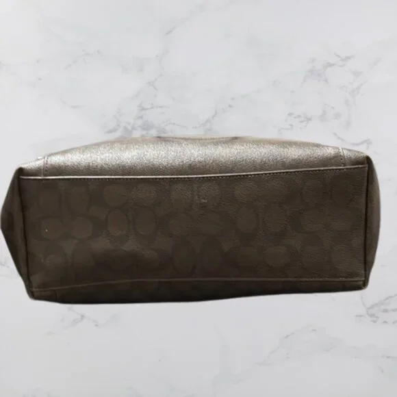 COACH Fiona Small Zip Tote Bag - Picture 3 of 8